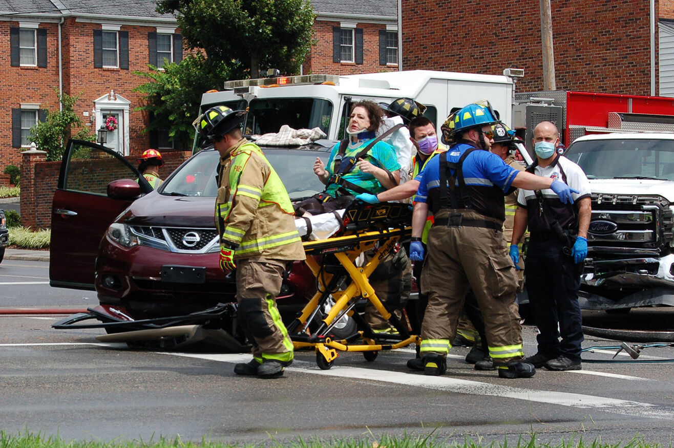 Sunset and Sundale crash